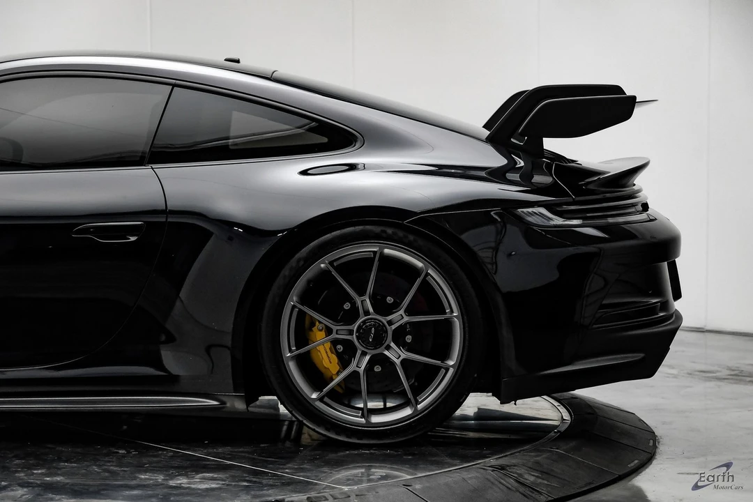 2022 Porsche 992 GT3 - Image 7 of 12