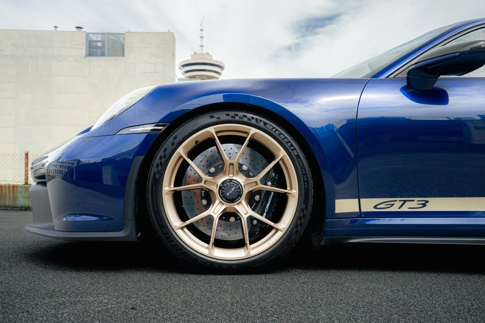 2022 Porsche 992 GT3 - Image 8 of 17