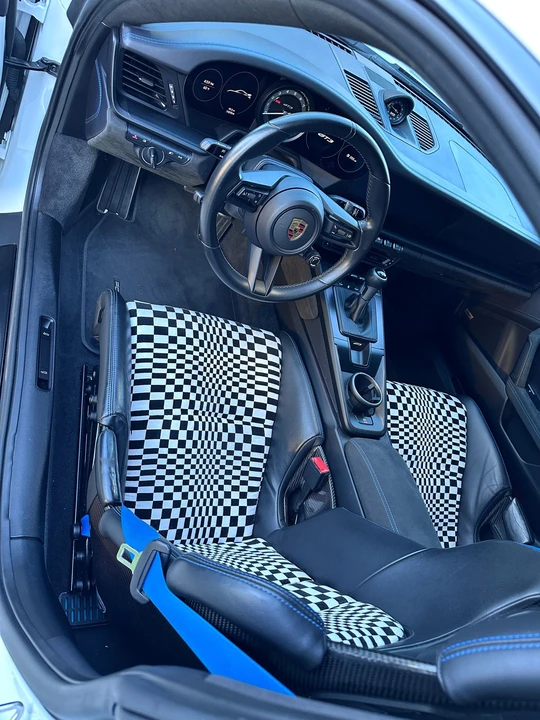 2022 Porsche 992 GT3 - Image 14 of 29