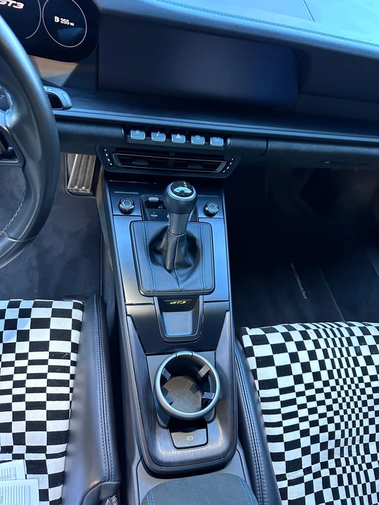 2022 Porsche 992 GT3 - Image 18 of 29
