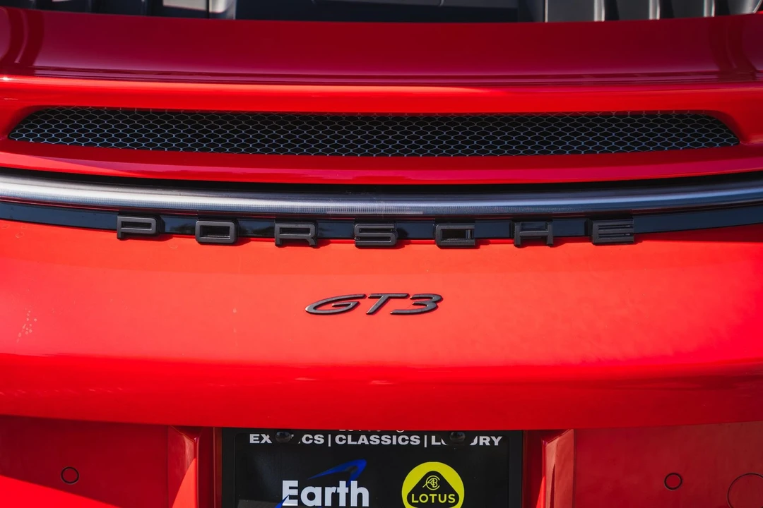 2022 Porsche 992 GT3 - Image 21 of 31