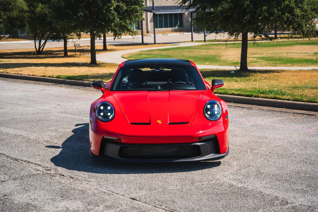 2022 Porsche 992 GT3 - Image 25 of 31