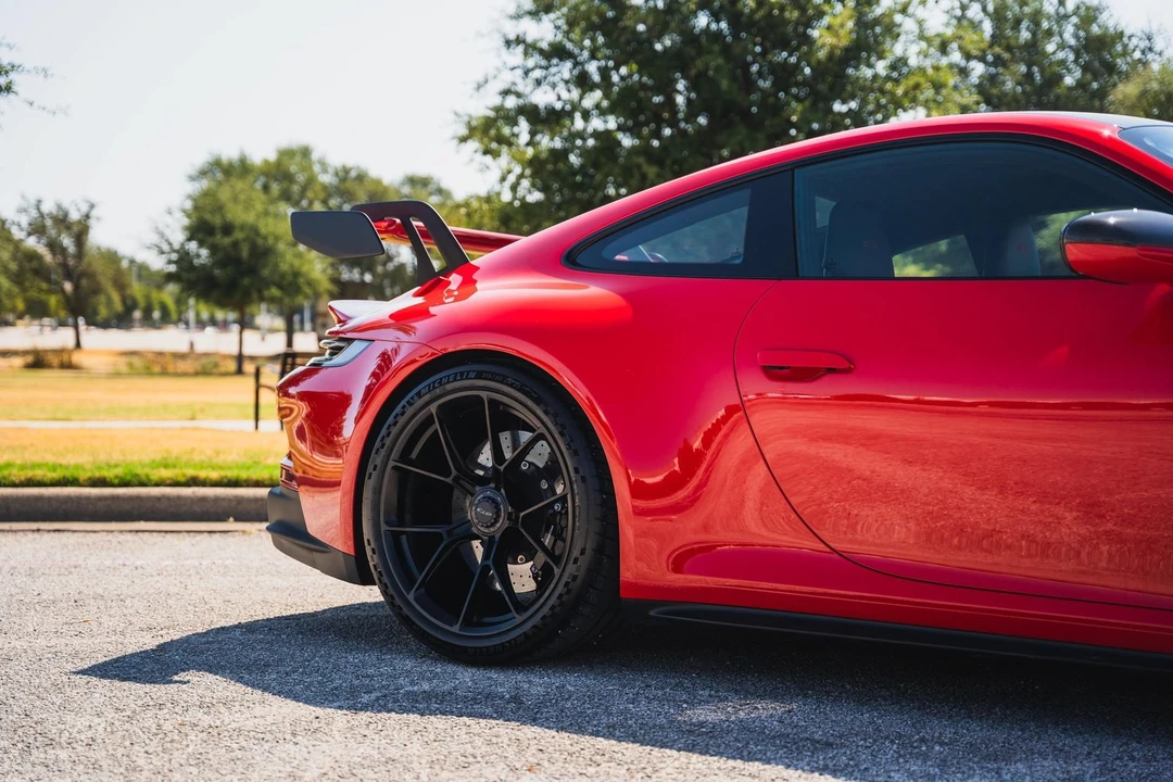 2022 Porsche 992 GT3 - Image 22 of 31