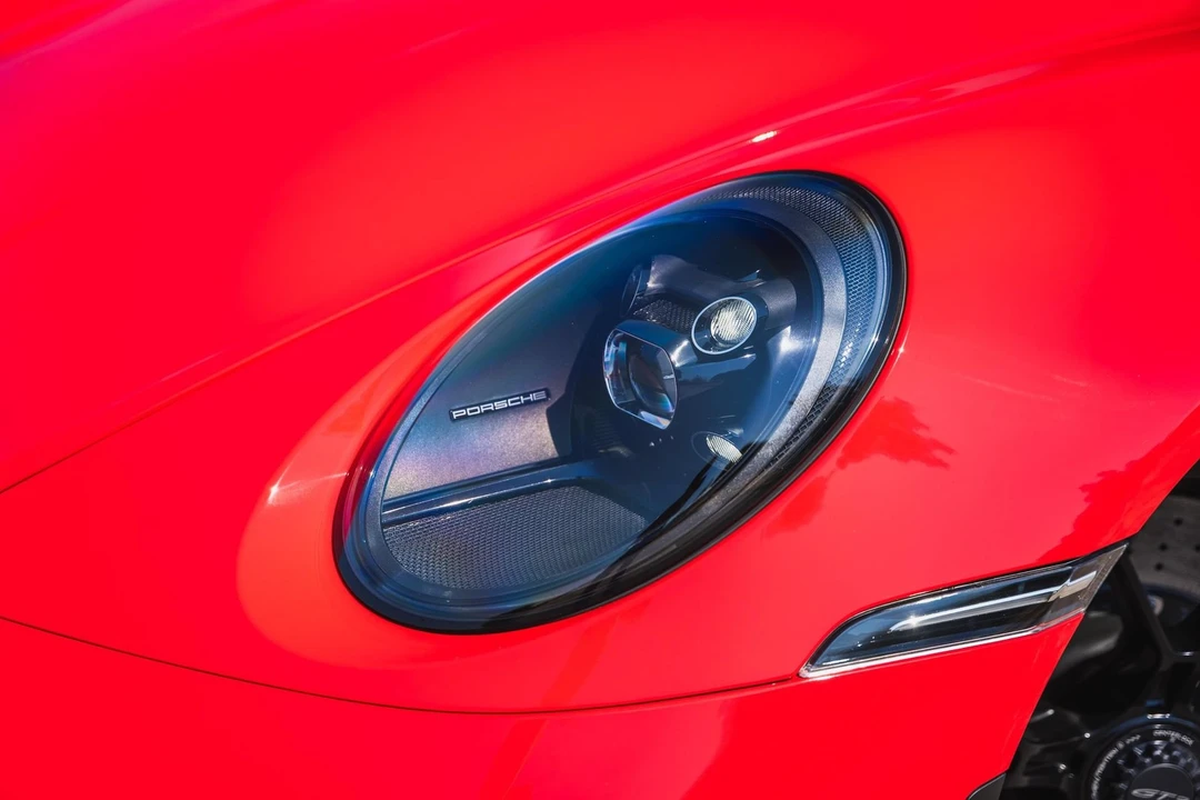2022 Porsche 992 GT3 - Image 7 of 31