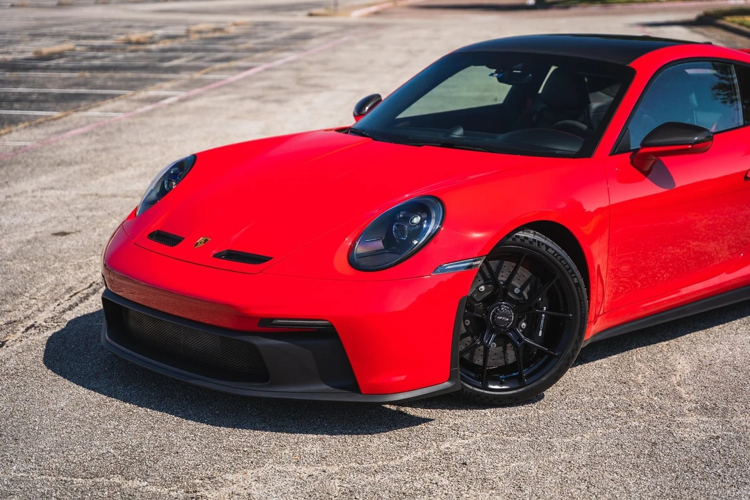 2022 Porsche 992 GT3 - Image 4 of 31