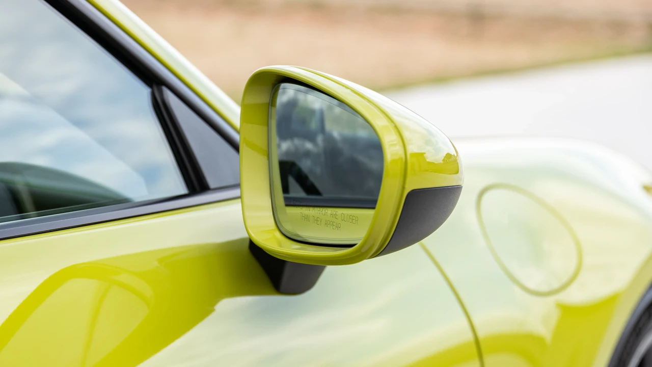 2022 Porsche 992 GT3 - Image 29 of 31