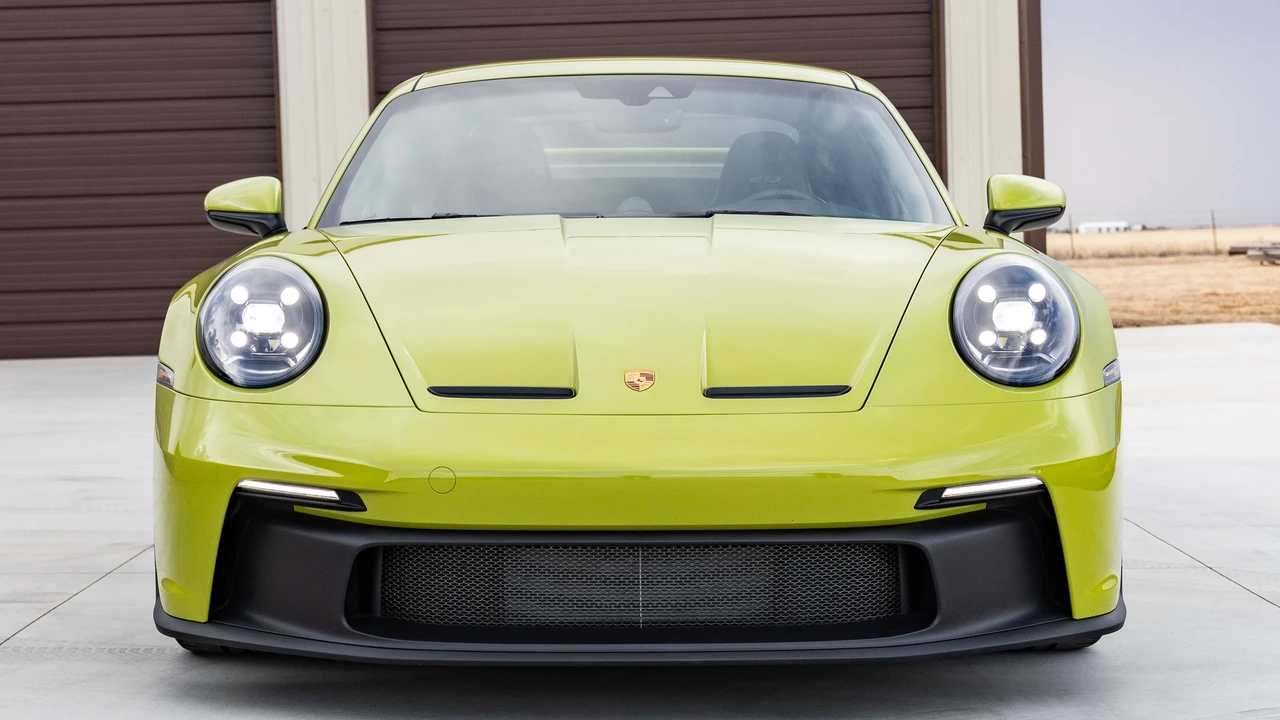 2022 Porsche 992 GT3 - Image 10 of 31