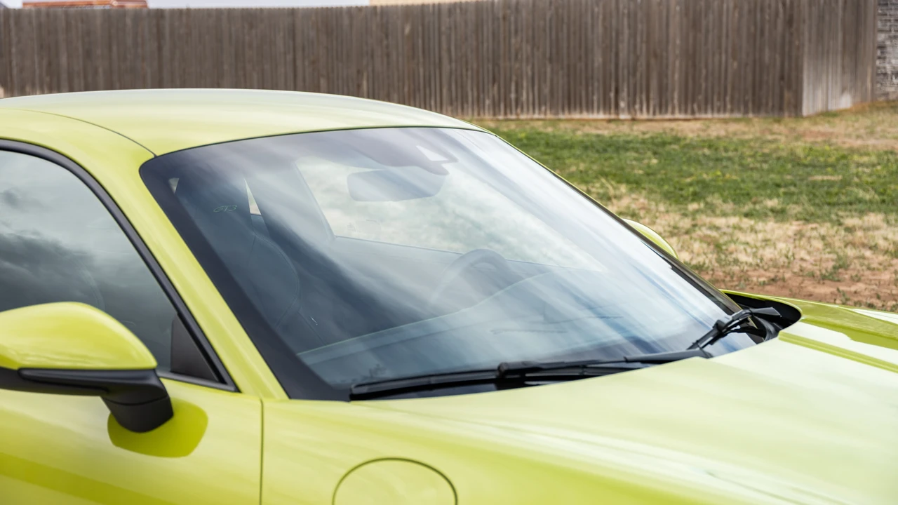 2022 Porsche 992 GT3 - Image 20 of 31