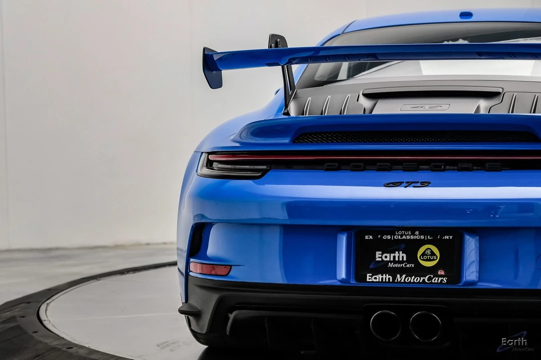 2022 Porsche 992 GT3 - Image 16 of 21