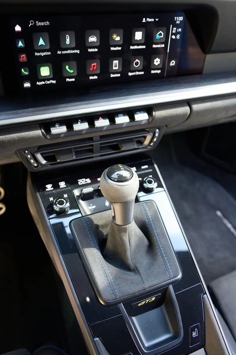 2022 Porsche 992 GT3 - Image 26 of 27
