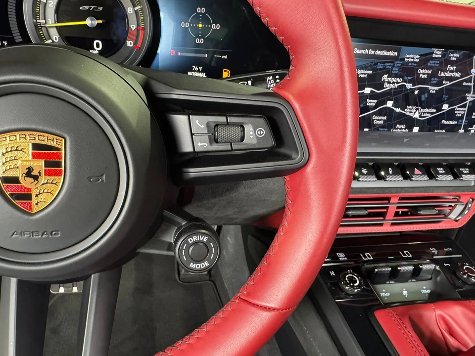 2022 Porsche 992 GT3 - Image 16 of 21
