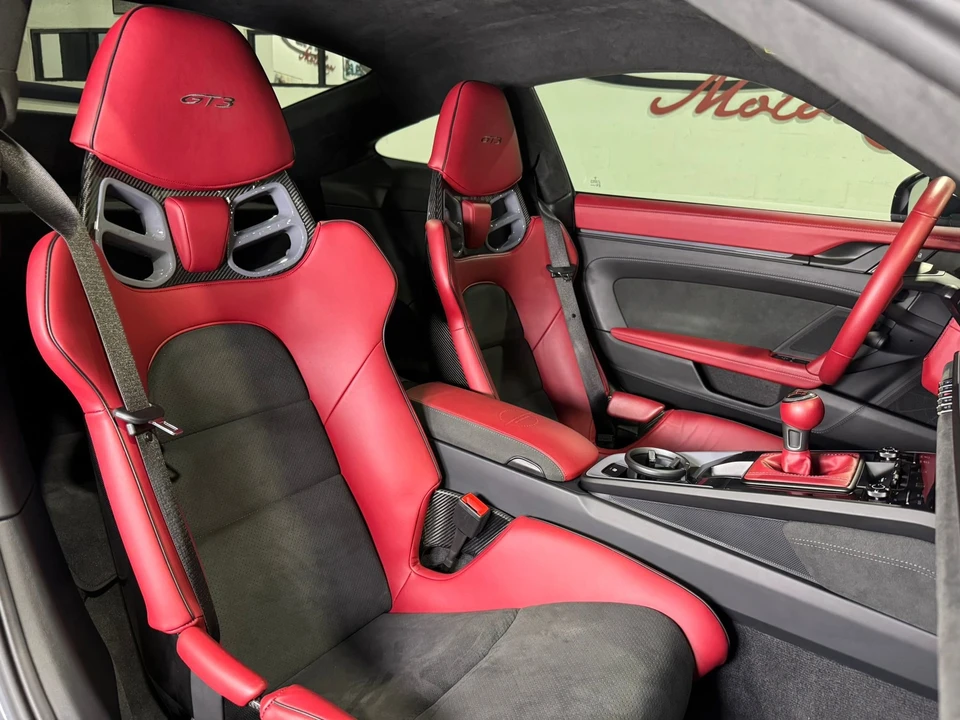 2022 Porsche 992 GT3 - Image 11 of 21
