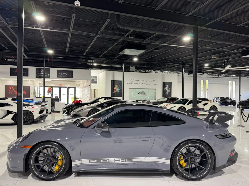 2022 Porsche 992 GT3 - Image 4 of 21