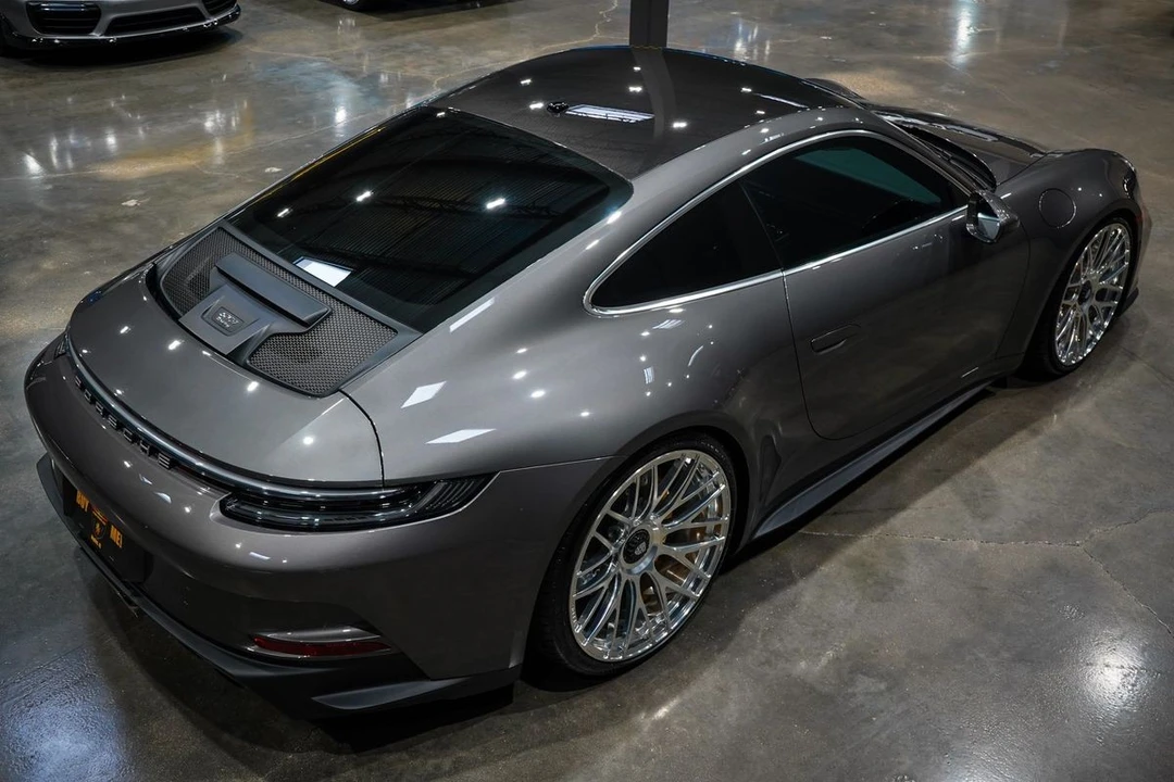 2022 Porsche 992 GT3 - Image 16 of 21