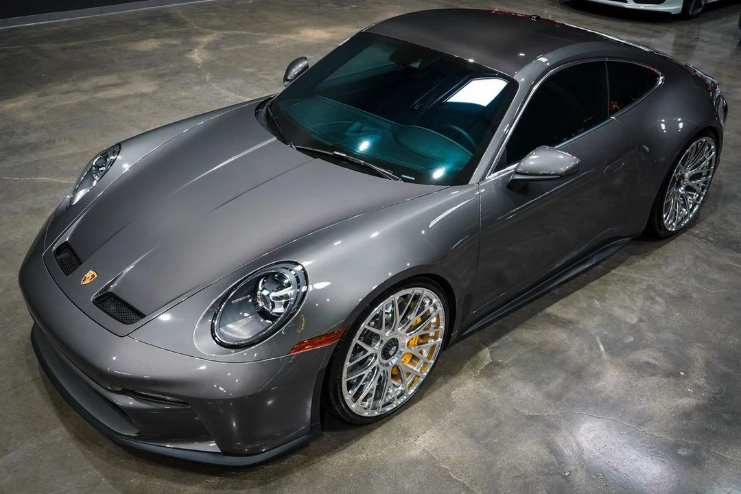 2022 Porsche 992 GT3 - Image 14 of 21