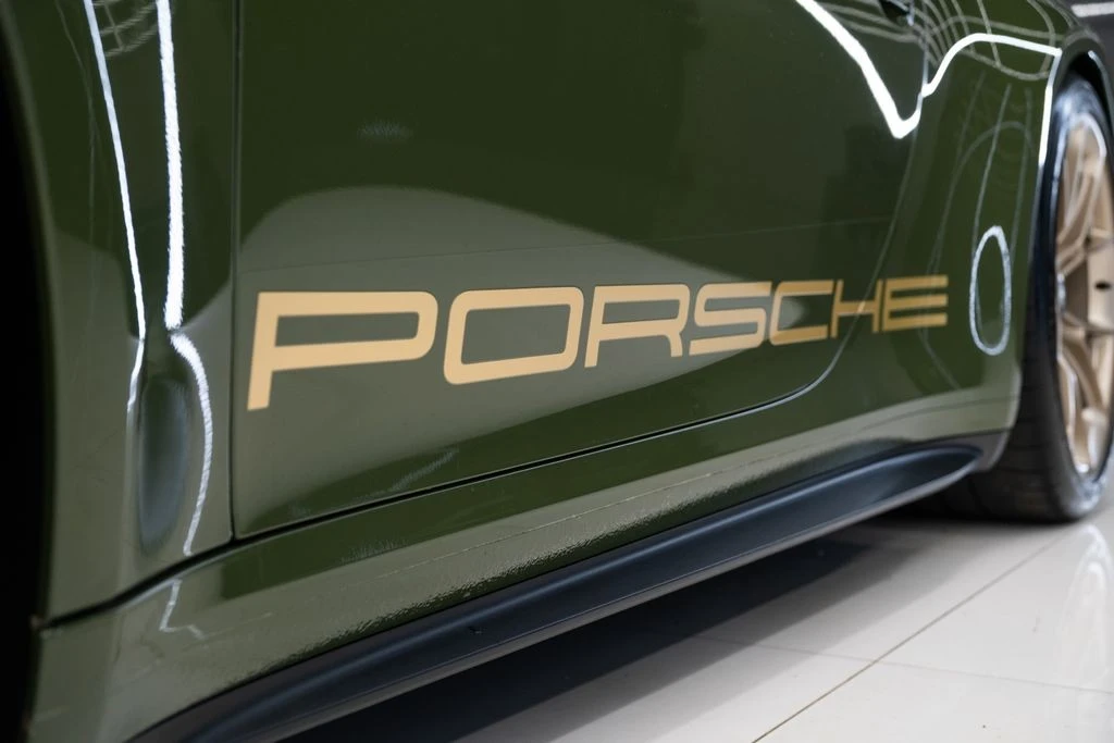 2022 Porsche 992 GT3 Touring - Image 21 of 31