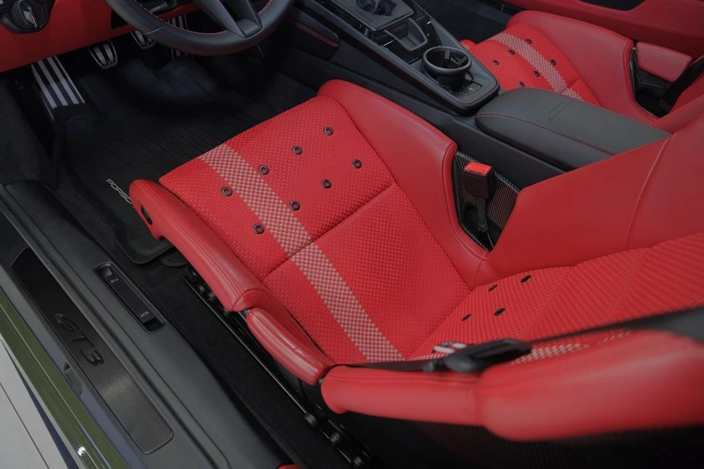 2022 Porsche 992 GT3 Touring - Image 25 of 31