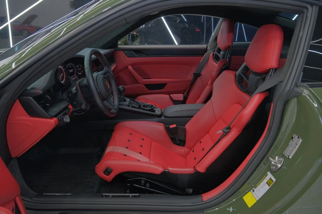 2022 Porsche 992 GT3 Touring - Image 24 of 31
