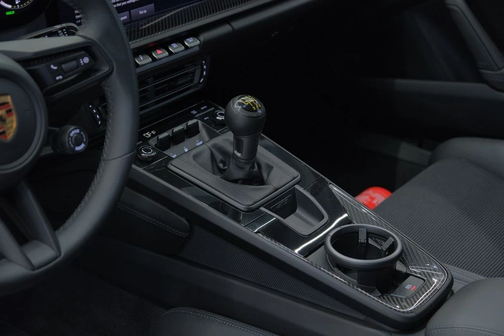 2022 Porsche 992 GT3 Touring - Image 20 of 31