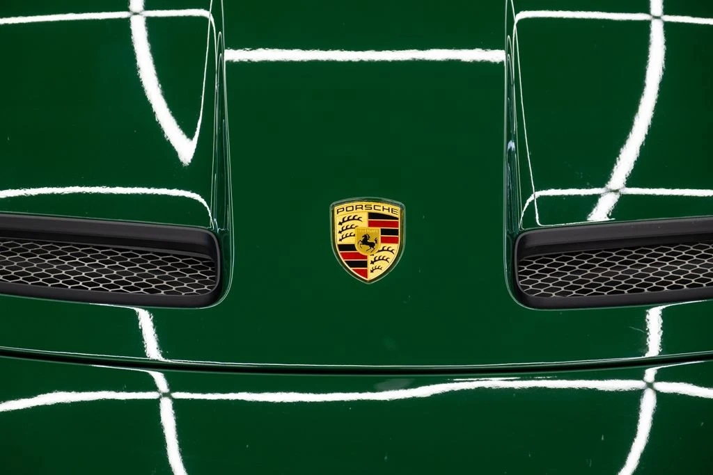 2022 Porsche 992 GT3 Touring - Image 16 of 31