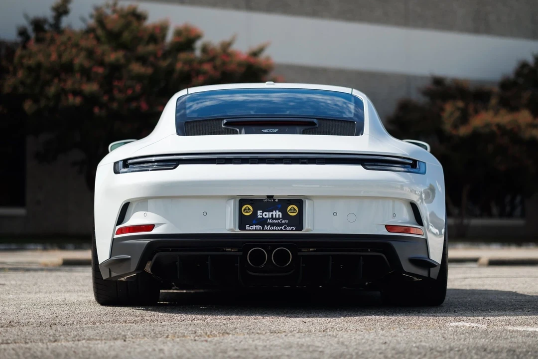 2022 Porsche 992 GT3 - Image 11 of 21