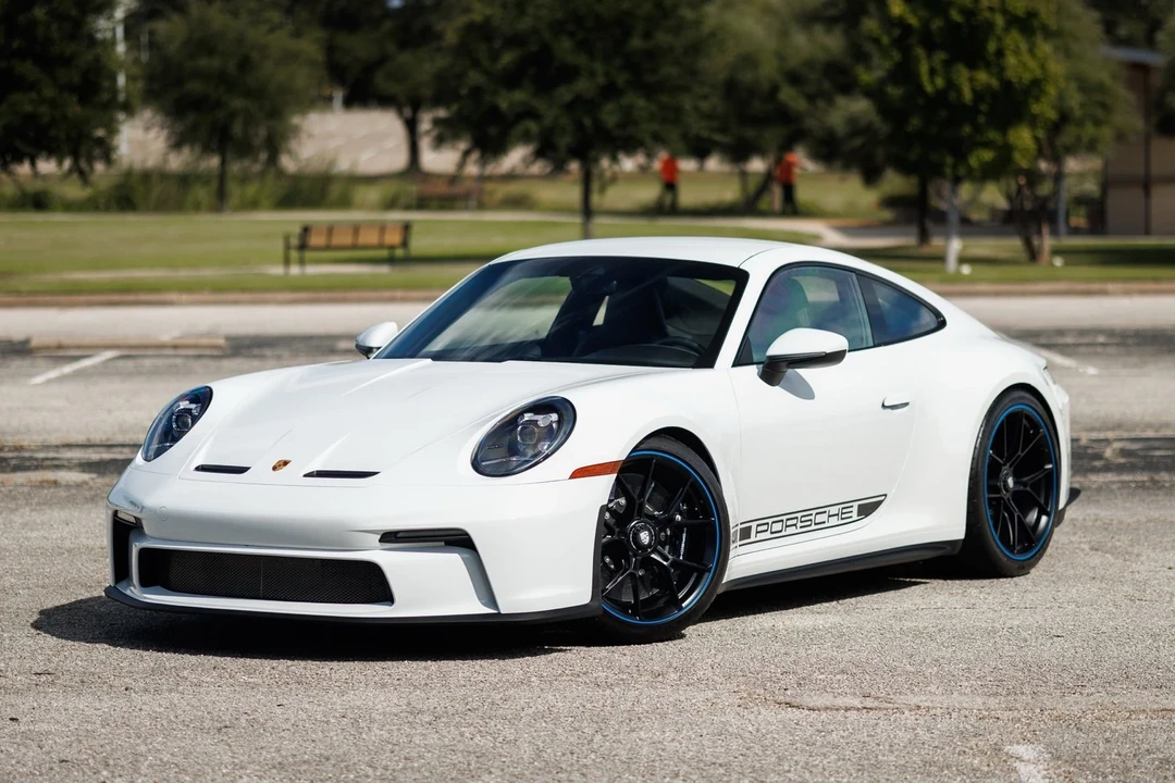 2022 Porsche 992 GT3 - Image 3 of 21