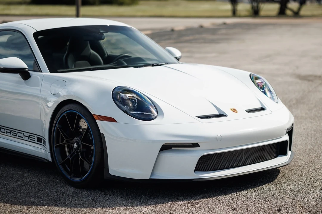 2022 Porsche 992 GT3 - Image 20 of 21