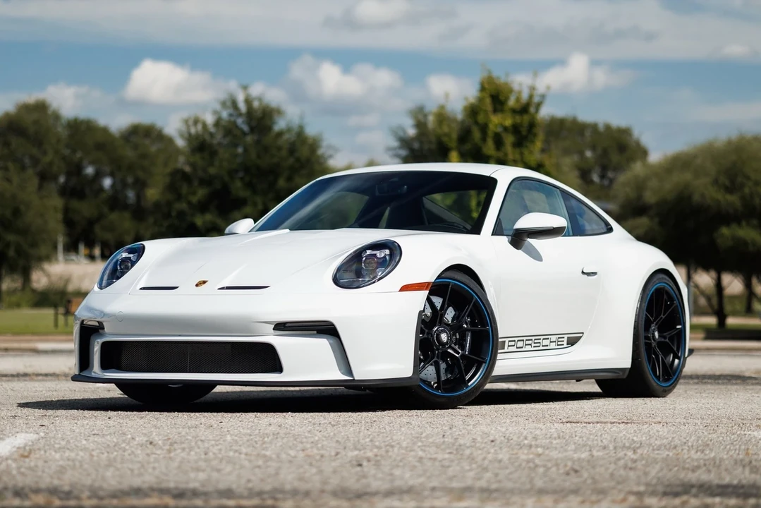 2022 Porsche 992 GT3 - Image 4 of 21
