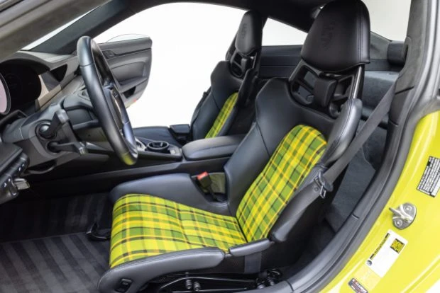 2022 Porsche 992 GT3 - Image 4 of 7