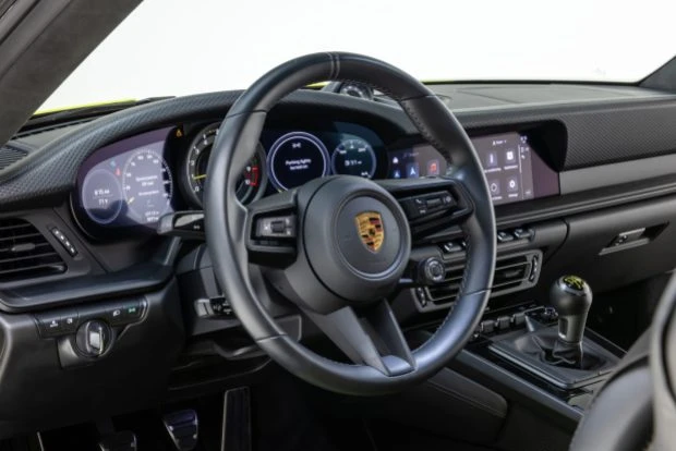 2022 Porsche 992 GT3 - Image 5 of 7