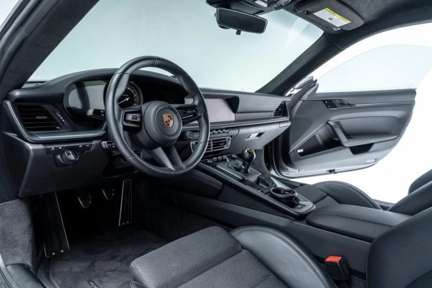 2022 Porsche 992 GT3 - Image 5 of 6