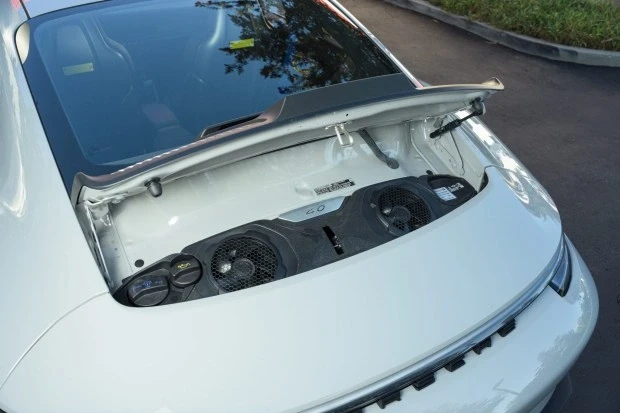 2022 Porsche 992 GT3 - Image 6 of 8
