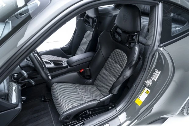 2022 Porsche 992 GT3 - Image 4 of 8