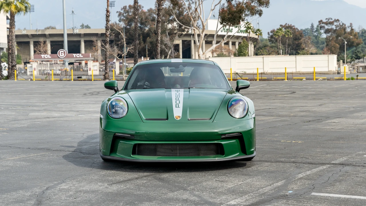 2022 Porsche 992 GT3 Touring - Image 3 of 31
