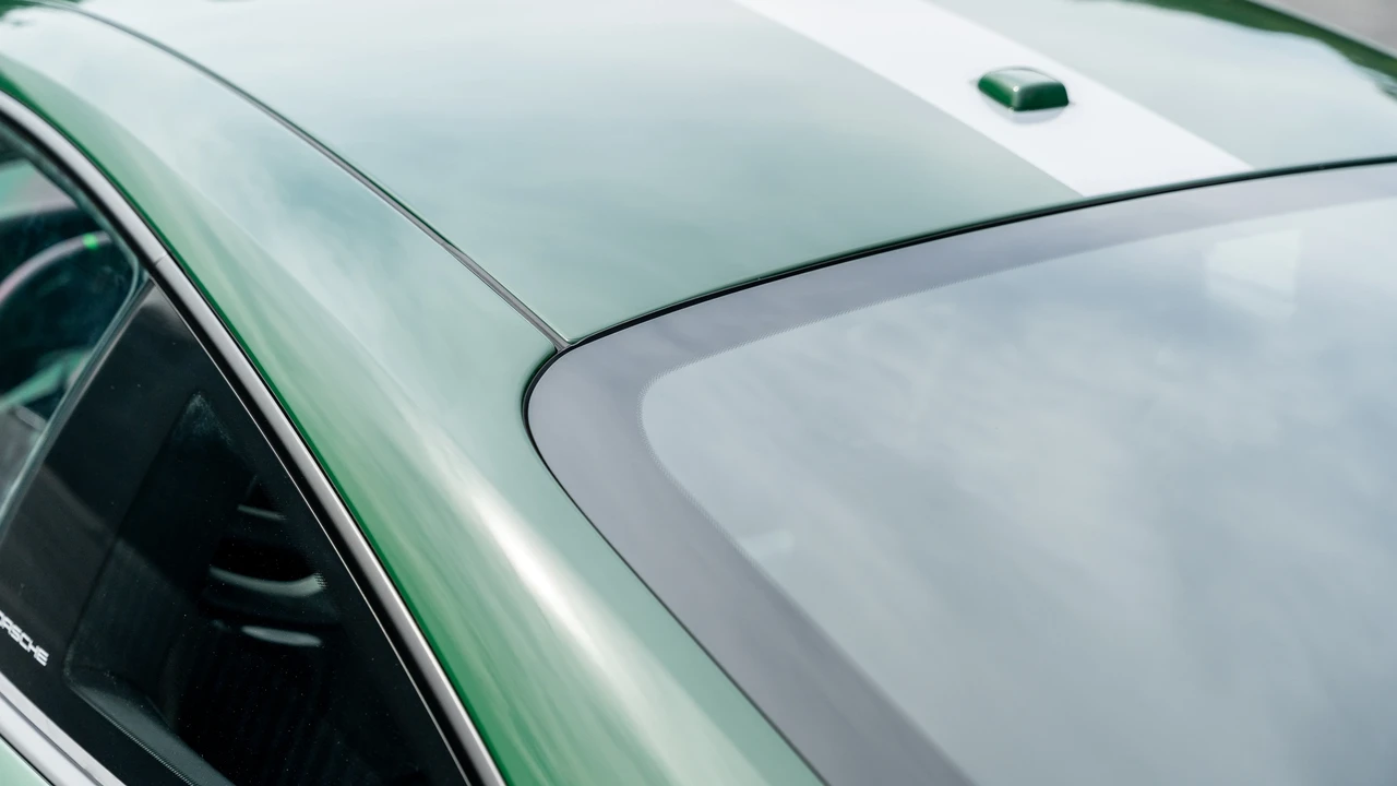 2022 Porsche 992 GT3 Touring - Image 29 of 31