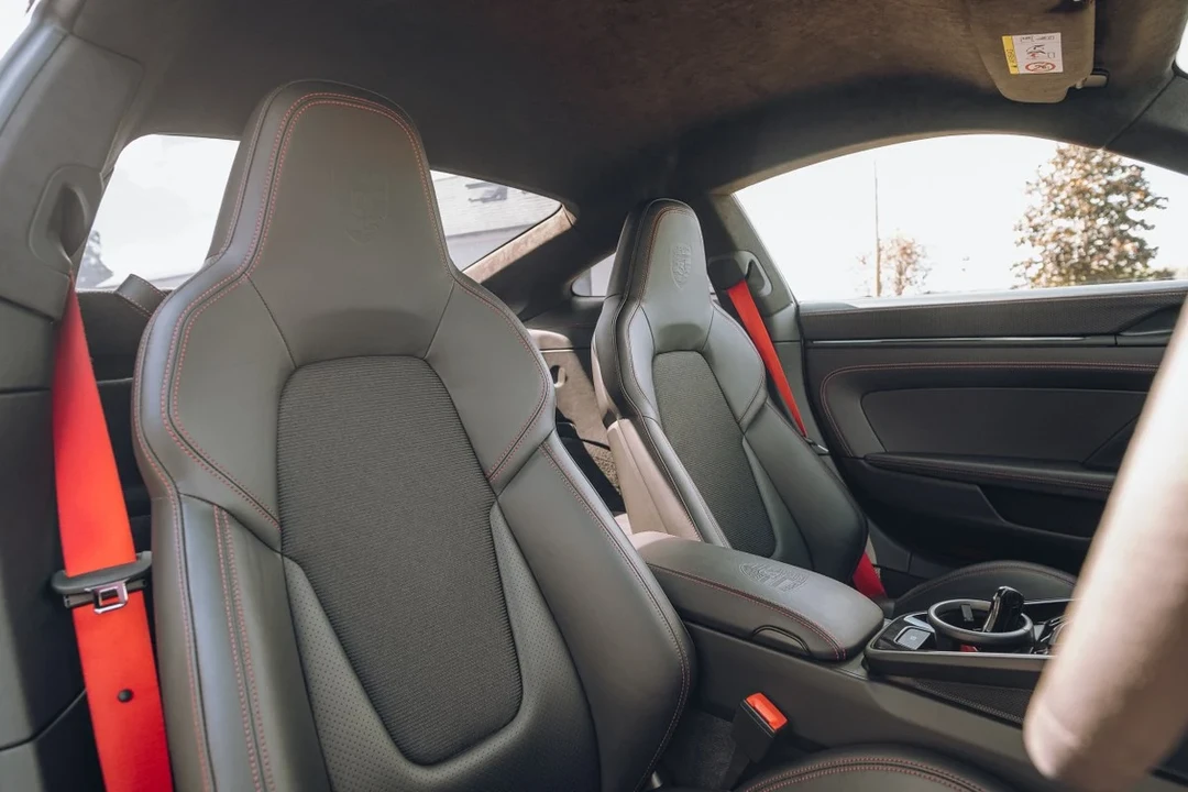 2022 Porsche 992 GT3 Touring - Image 11 of 30