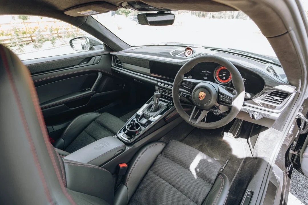 2022 Porsche 992 GT3 Touring - Image 10 of 30