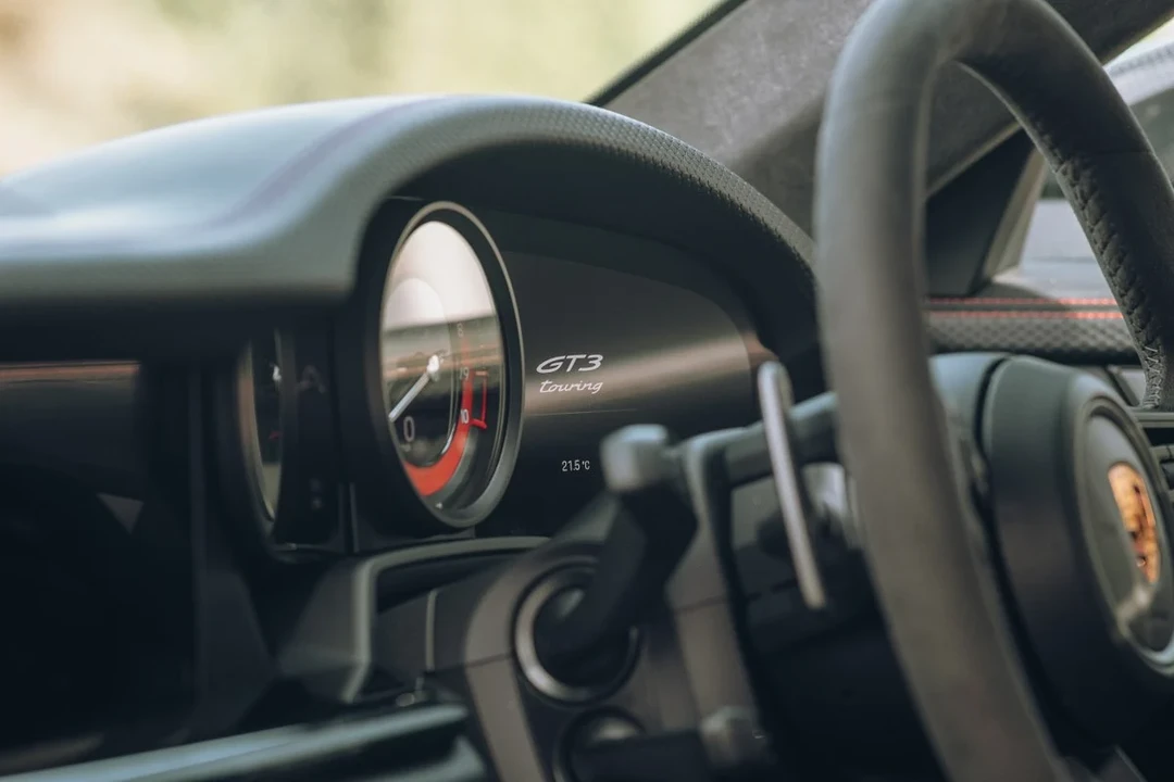 2022 Porsche 992 GT3 Touring - Image 27 of 30