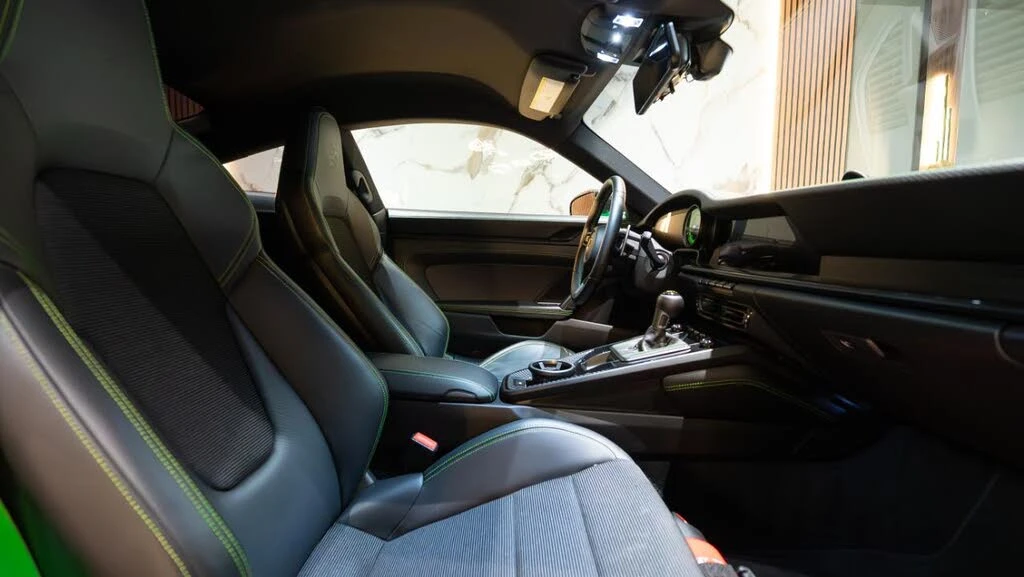 2022 Porsche 992 GT3 Touring - Image 26 of 31
