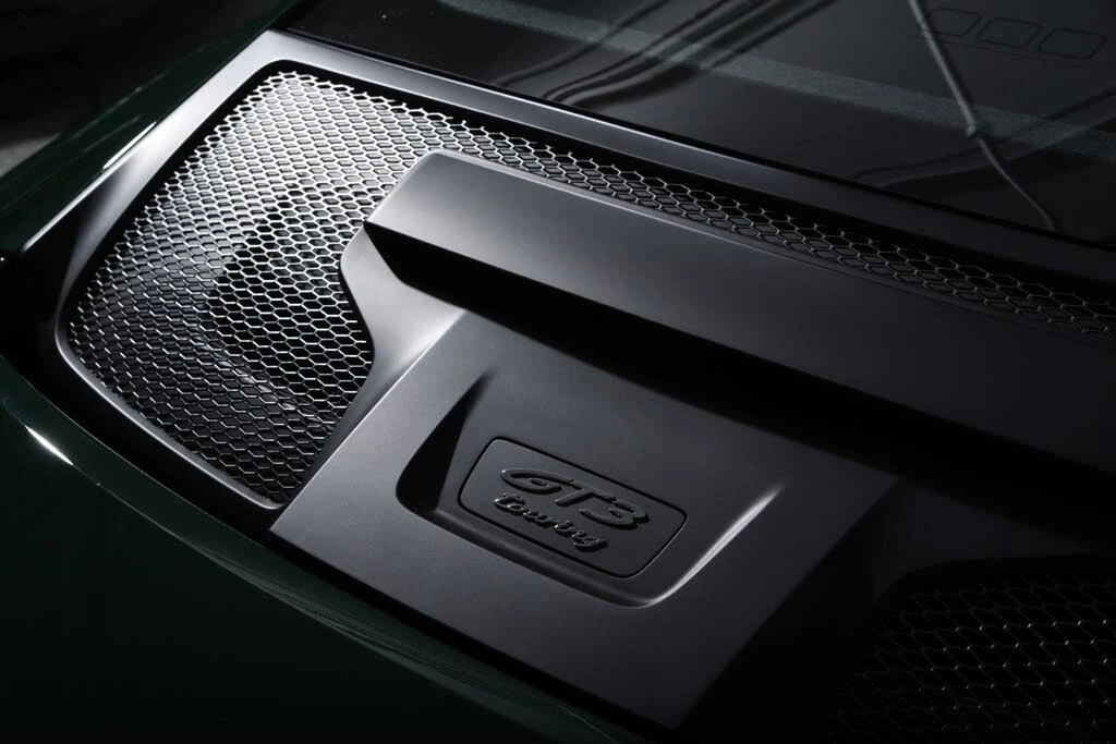 2022 Porsche 992 GT3 Touring - Image 12 of 31
