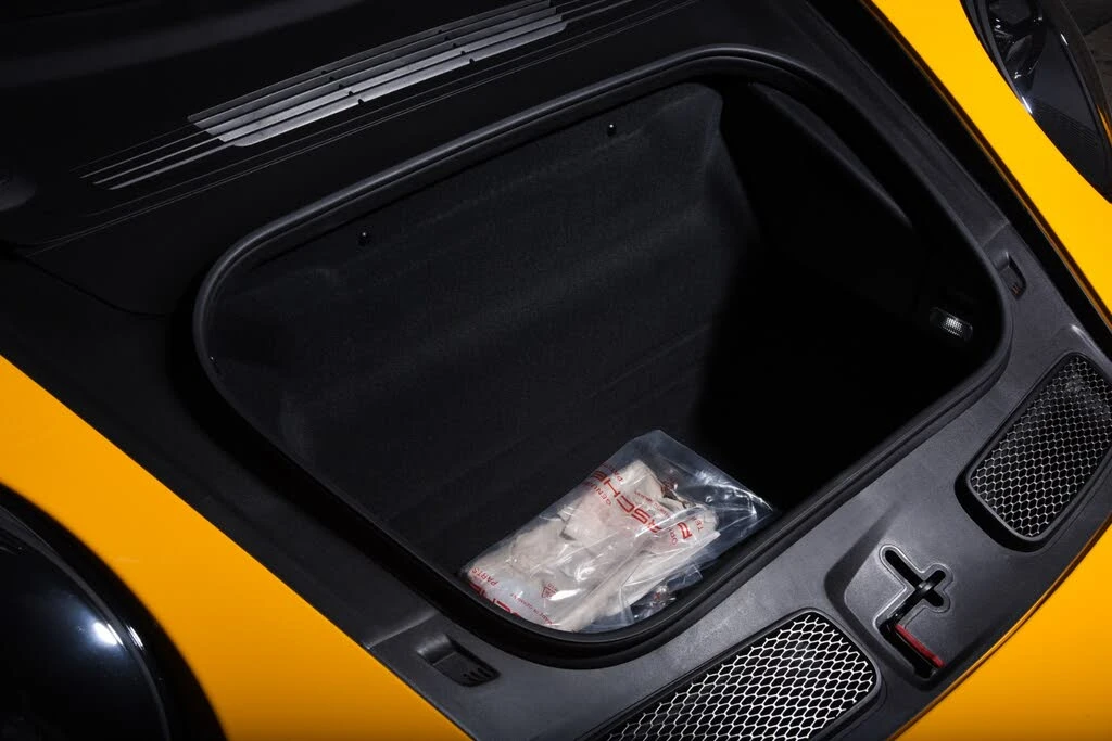 2022 Porsche 992 GT3 Touring - Image 31 of 31