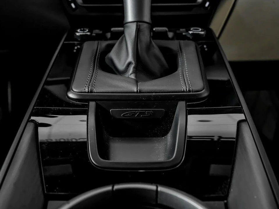 2022 Porsche 992 GT3 Touring - Image 23 of 31