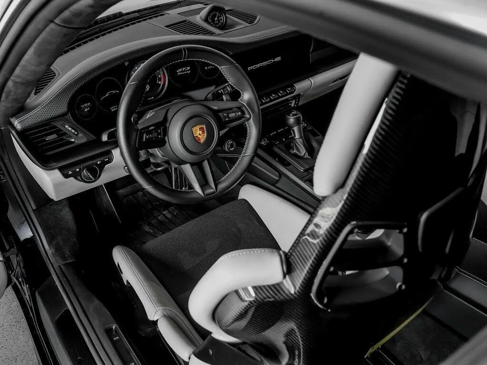 2022 Porsche 992 GT3 Touring - Image 15 of 31