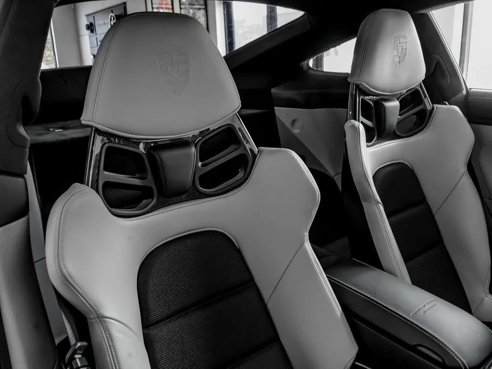 2022 Porsche 992 GT3 Touring - Image 28 of 31