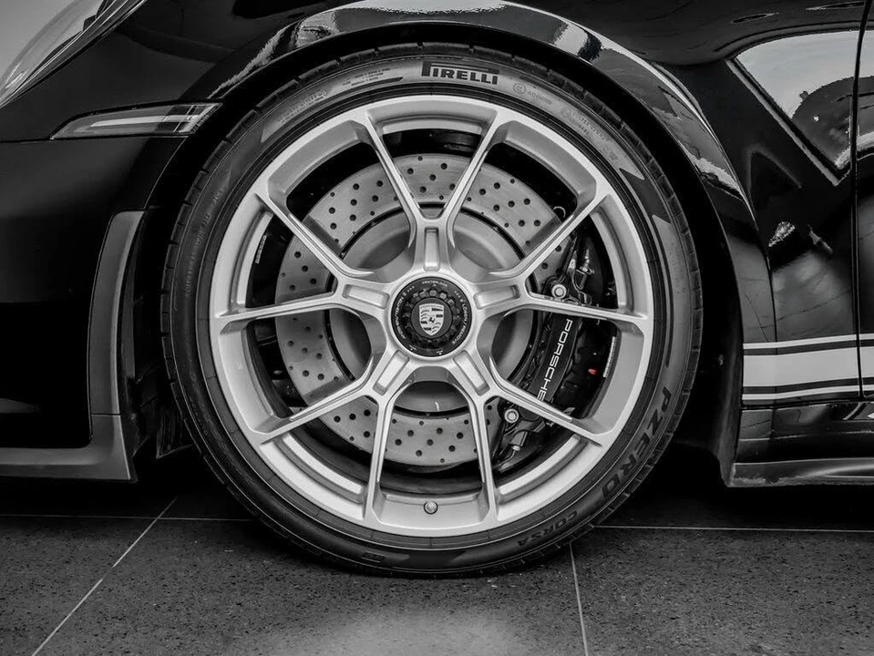 2022 Porsche 992 GT3 Touring - Image 11 of 31