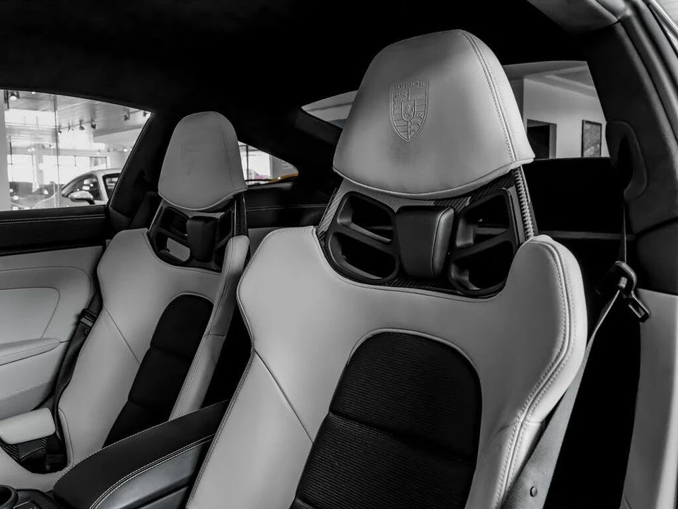 2022 Porsche 992 GT3 Touring - Image 16 of 31