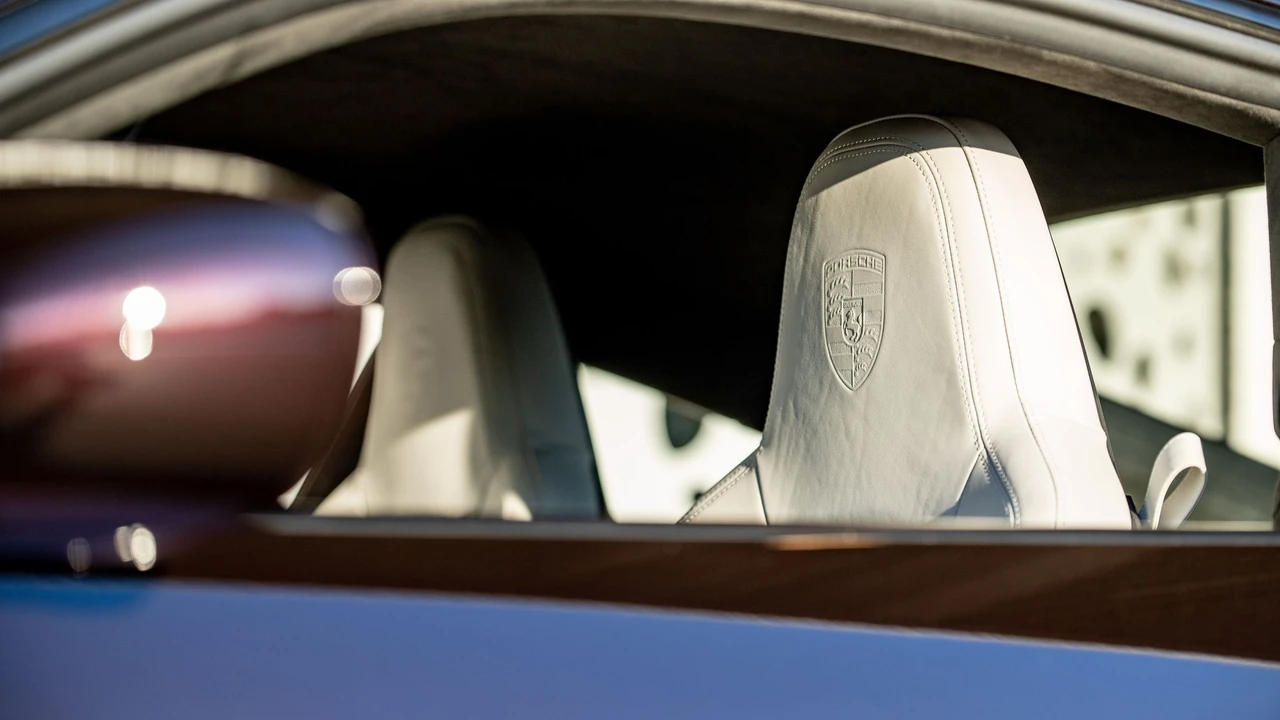 2022 Porsche 992 GT3 - Image 20 of 31