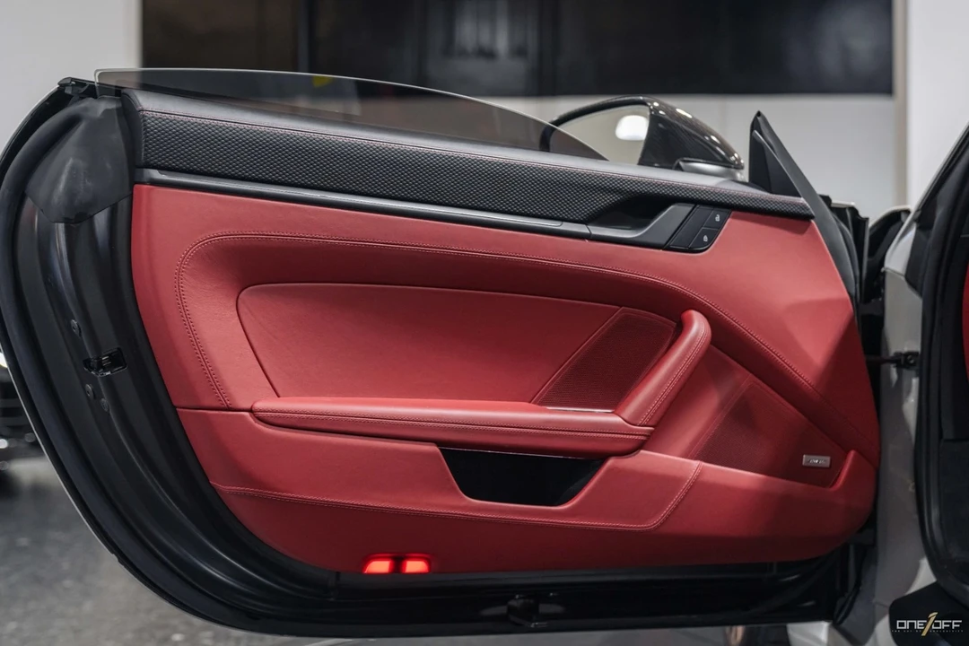 2022 Porsche 992 GT3 - Image 16 of 21