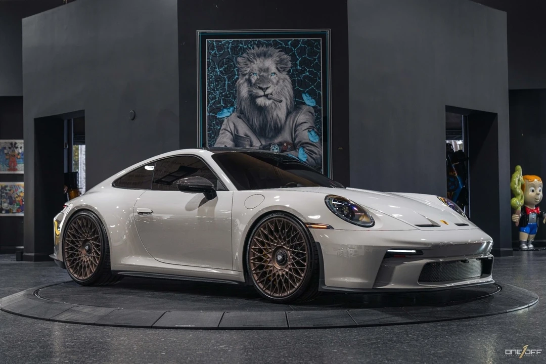 2022 Porsche 992 GT3 - Image 12 of 21