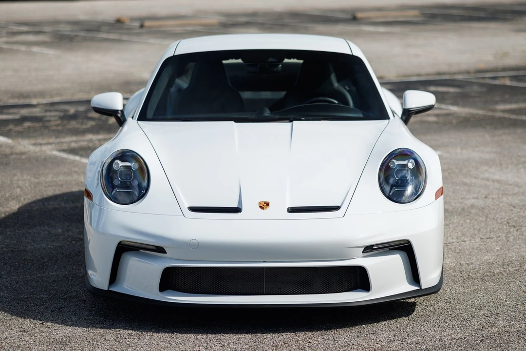 2022 Porsche 992 GT3 - Image 8 of 21